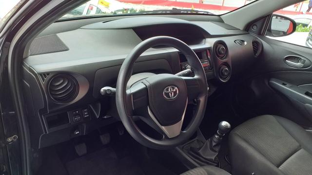 Etios Sedan X 1.5 - Foto 6