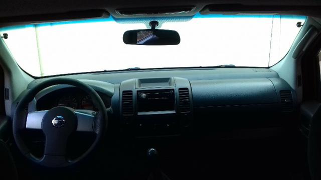 Nissan Frontier XE 4X2 - 2011/2012 - Foto 9