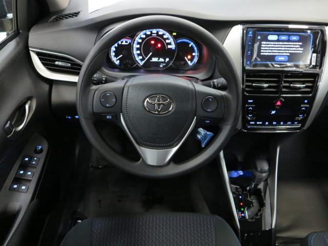 TOYOTA YARIS SEDAN XL PLUS AT 19/20 - Foto 11