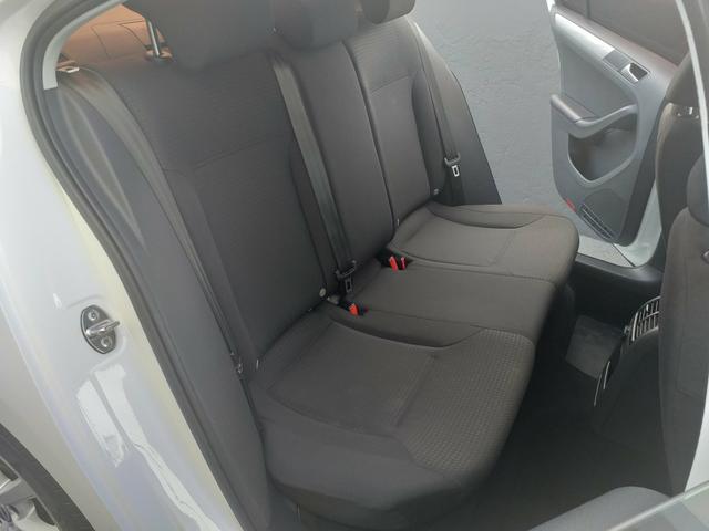 Jetta CONFORTLINE 2.0 Flex 2015/15 - Foto 18