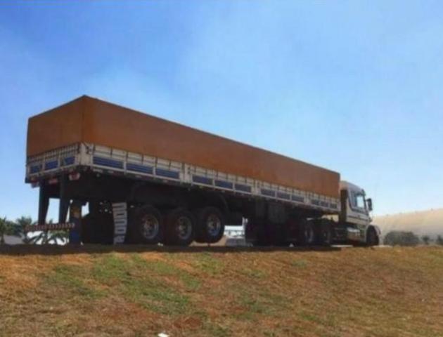 Carreta com scania 113