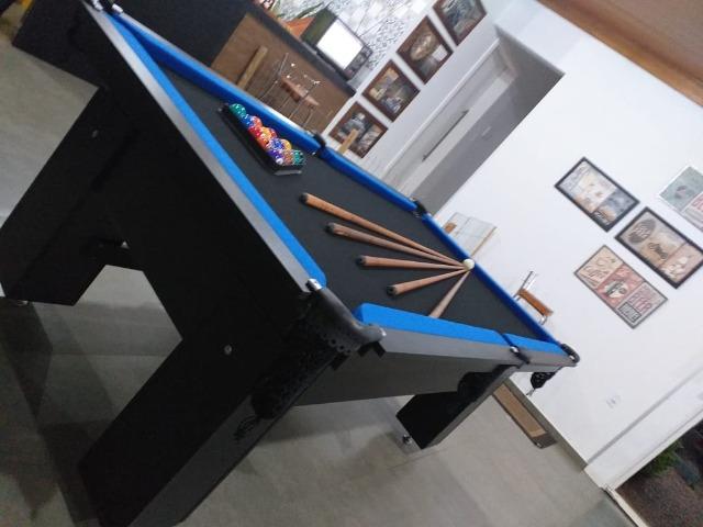 Mesa Charme Carlin Cor Preta Tecido Preto e Borda Azul Mod. LUZI1594 - Foto 3