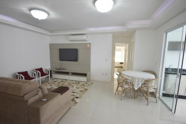 Lindo apto na Meia Praia - Mobiliado e Decorado/ 3 Suítes +2 Vagas , Lazer Completo - Foto 6