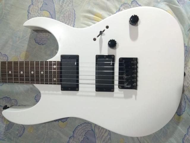 Ibanez Grgr 121 Ex Regulada Branca + Case Ibanez - Foto 2