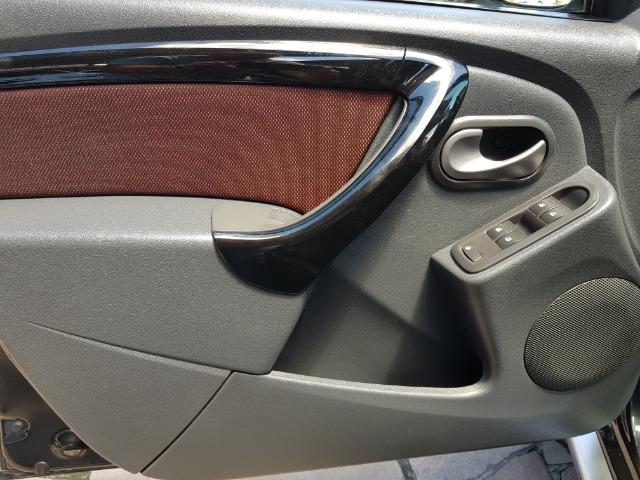 Sandero 1.6 Stepway ! De cinema, apenas 61 mil km! Único dono! - Foto 16