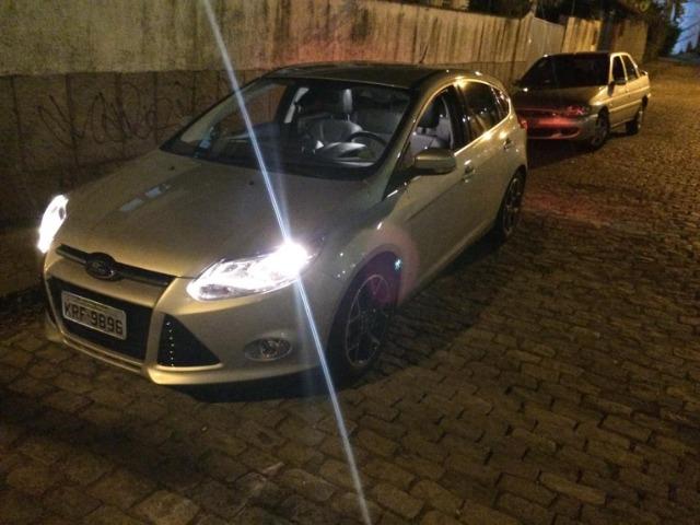 Focus Titanium 33 mil Km rodados Unico dono - Foto 14