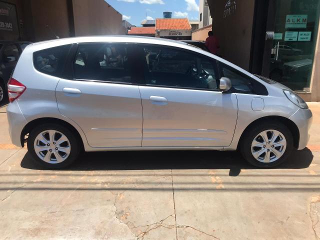 Fit 2013 completo câmbio manual 32.000.00 - Foto 5