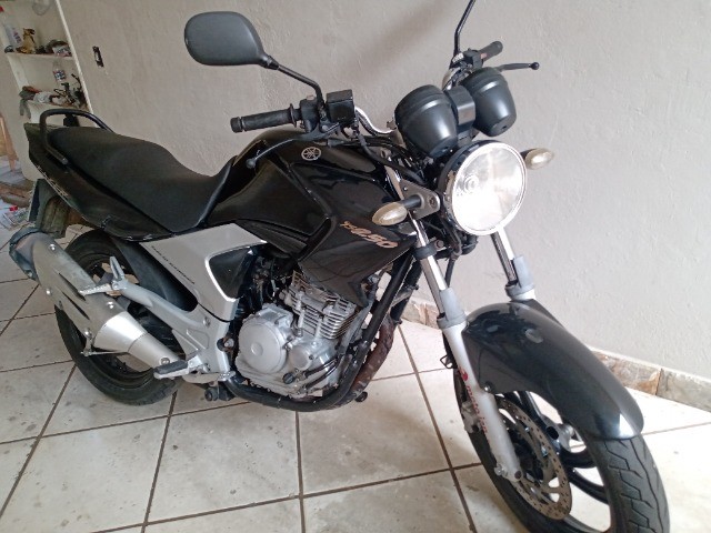 YAMAHA YS FAZER 250 2010 FINA