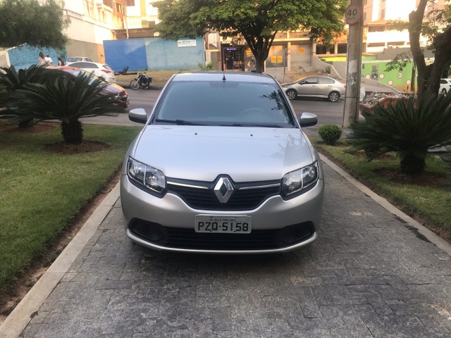 RENAULT LOGAN 2018