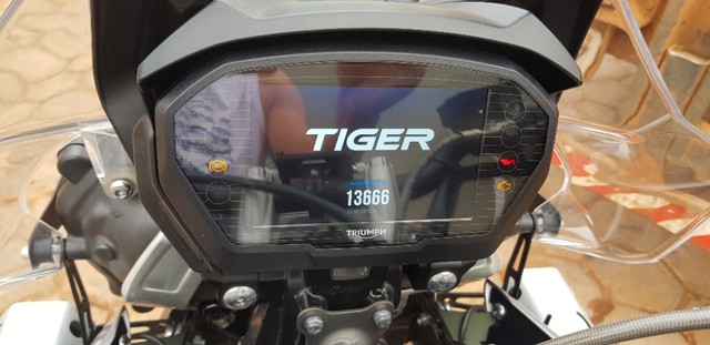 MOTO TRIUMPH TIGER XCA