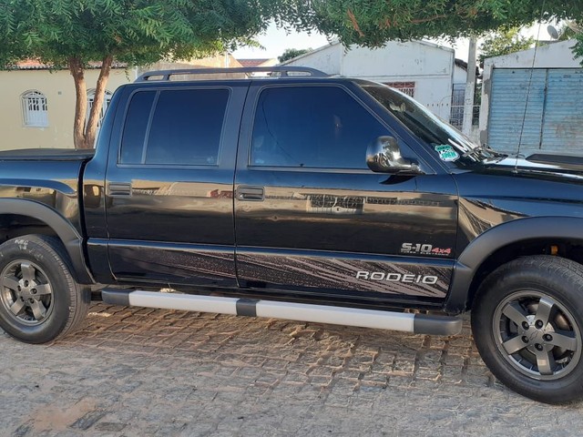 S10 ZERADA RODEIO 4X4 TURBODIESEL