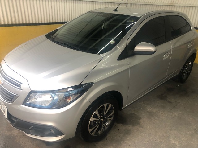 ONIX LTZ 1.4 2016 44000KMS SUPER INTEIRO