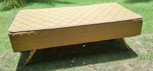 Cama de solteiro