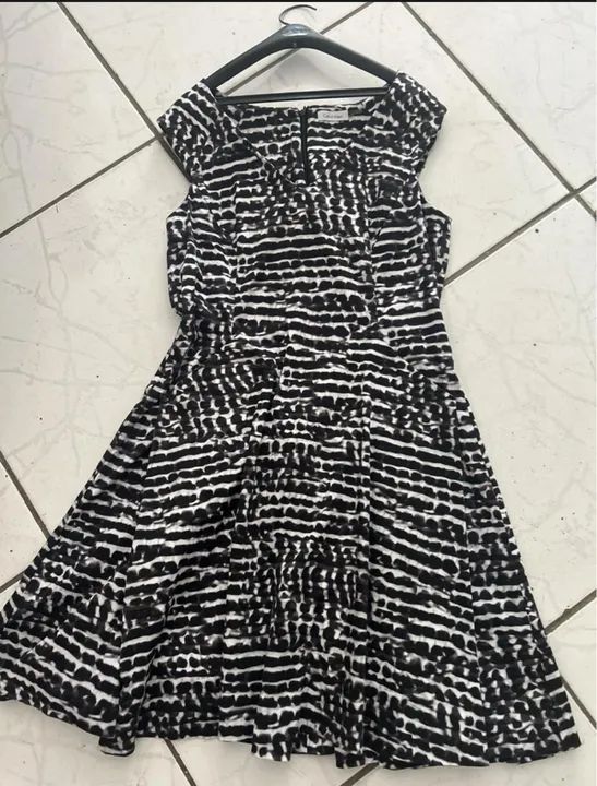 Vestido Calvin Klein
