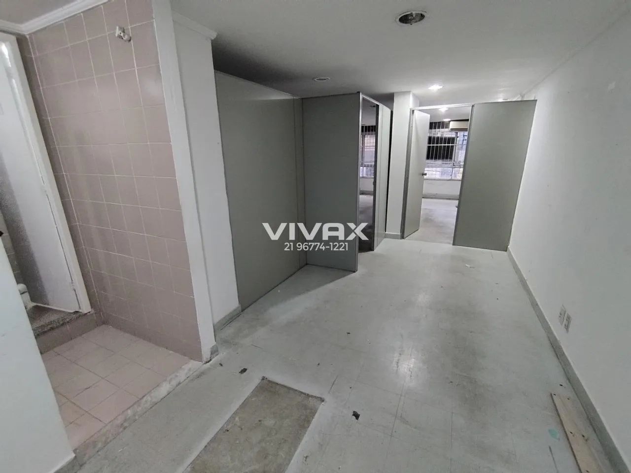 Méier - Rua Constança Barbosa - Sala Comercial Frente Rua Banheiro - 60 m² IPTU - Desocupa - Foto 5
