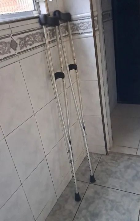 Muleta metálica de alta resistência 