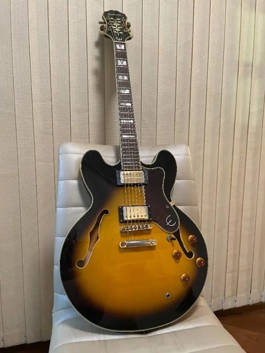 Guitarra Epiphone Sheraton II VS - Super Conservada!! Linda