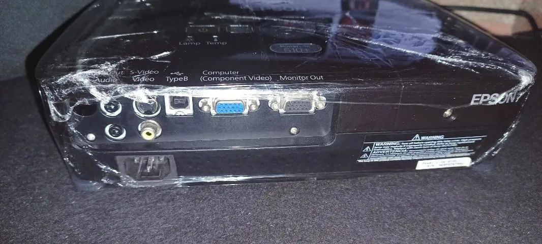 Projetor Epson Powerlite S10 - Foto 2