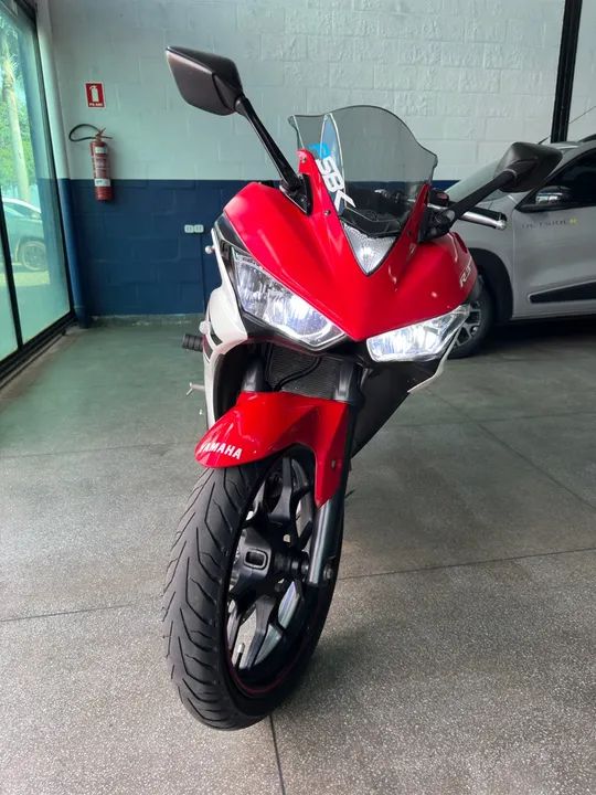 Yamaha R3 - Foto 5