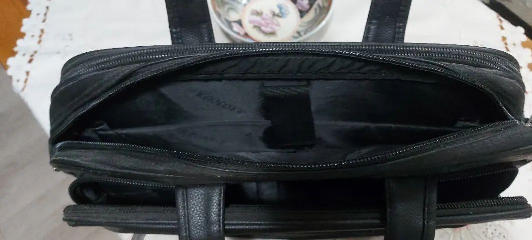 Pasta de Couro para Notebook - Elegante, Resistente e Profissional - Foto 3