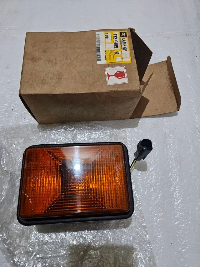 Retro escavadeira caterpillar lanterna traseira nova original 1726489