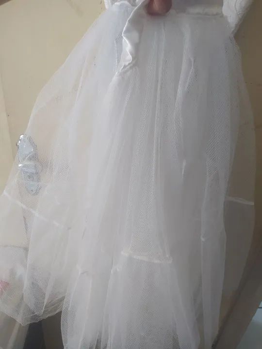 Vestidos Brancos de Renda - Foto 4