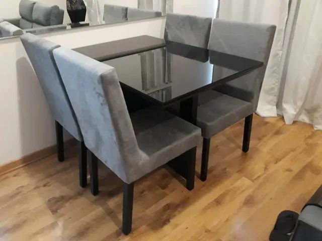 Mesa com 4 cadeiras MADEIRA MACIÇA  - Foto 5