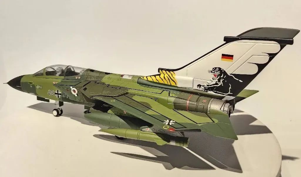 Tornado IDS "Tiger Meet" 1/48 Franklin Mint - Foto 4