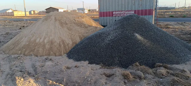 Areia Barro Seixo Brita Tijolo Cimento