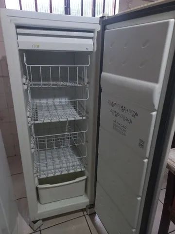 Freezer Consul Slim 142l