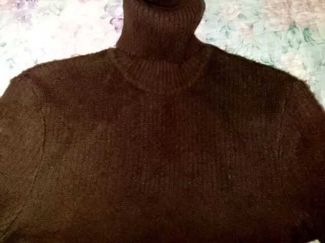 2 BLUSAS DE FRIO TAM.P FEMININA.