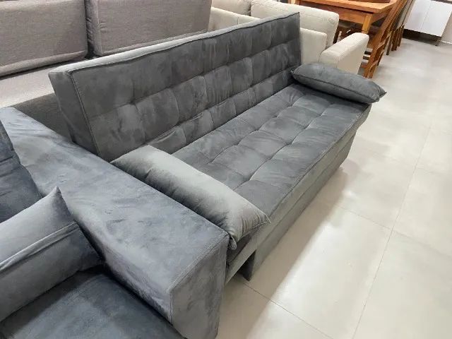 Sofá-Cama no Veludo Chumbo ? Conforto e Praticidade para Sua Sala!