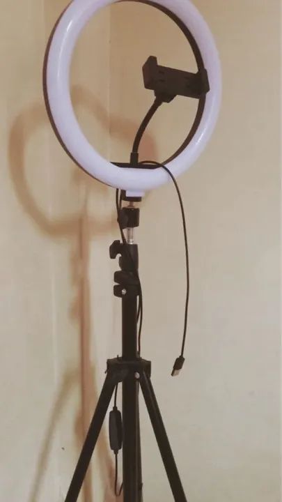Kit Iluminação para Fotos e Vídeos - Ring Light 10'' Bivolt - Foto 3