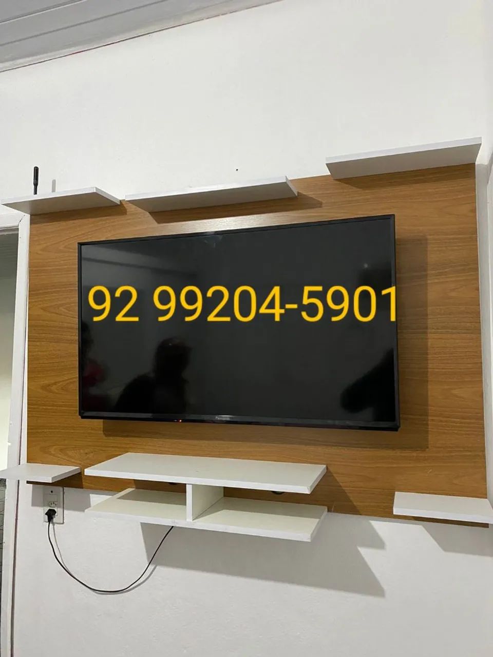 Painel de tv amadeirado === 280
