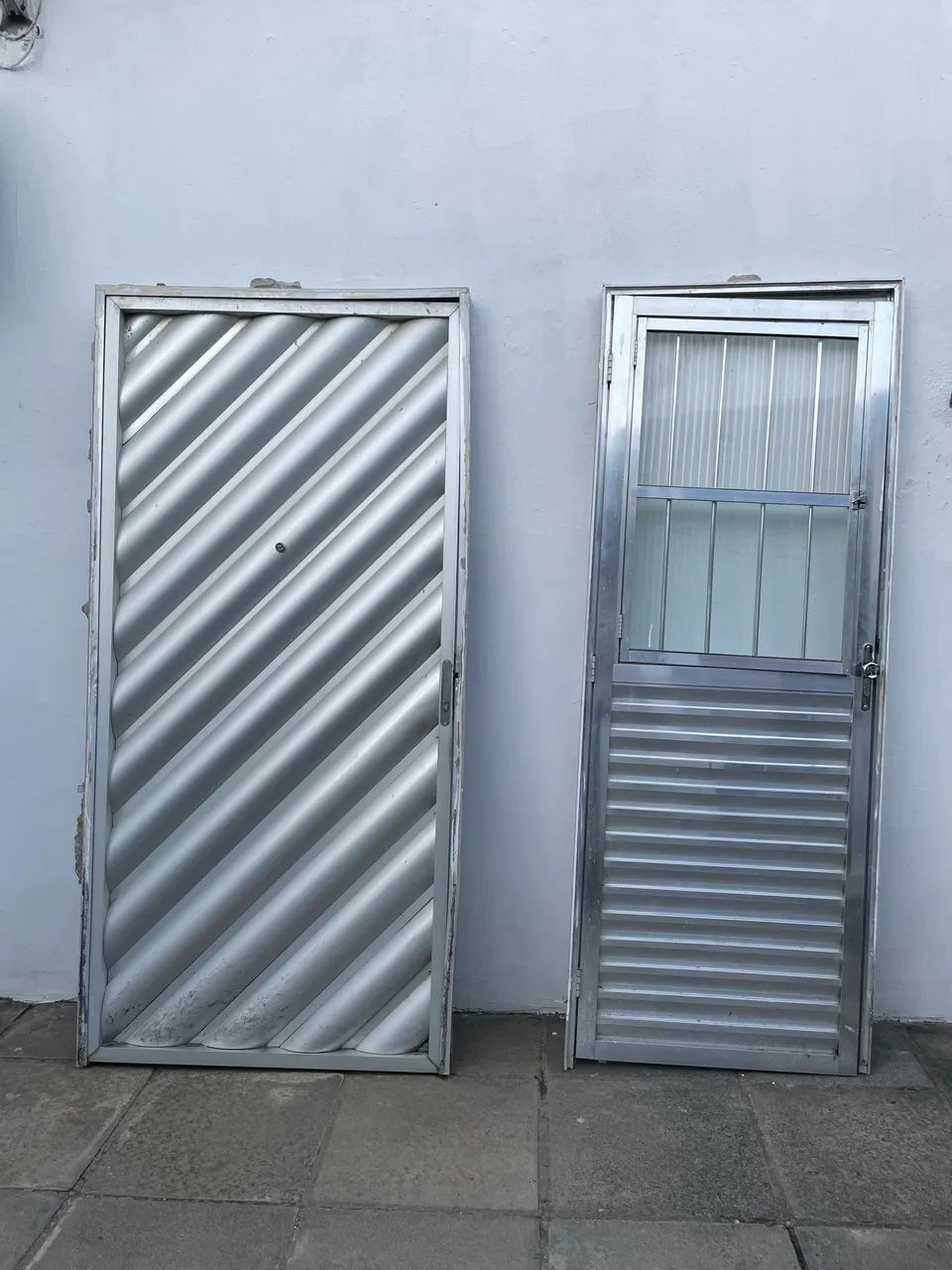 Portão de alumínio 400,0064861352618881121