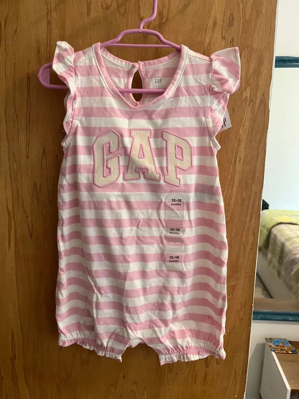 NOVO Macacão romper GAP Baby