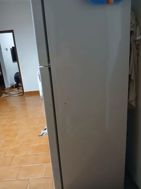 Geladeira cônsul em ótimo estado