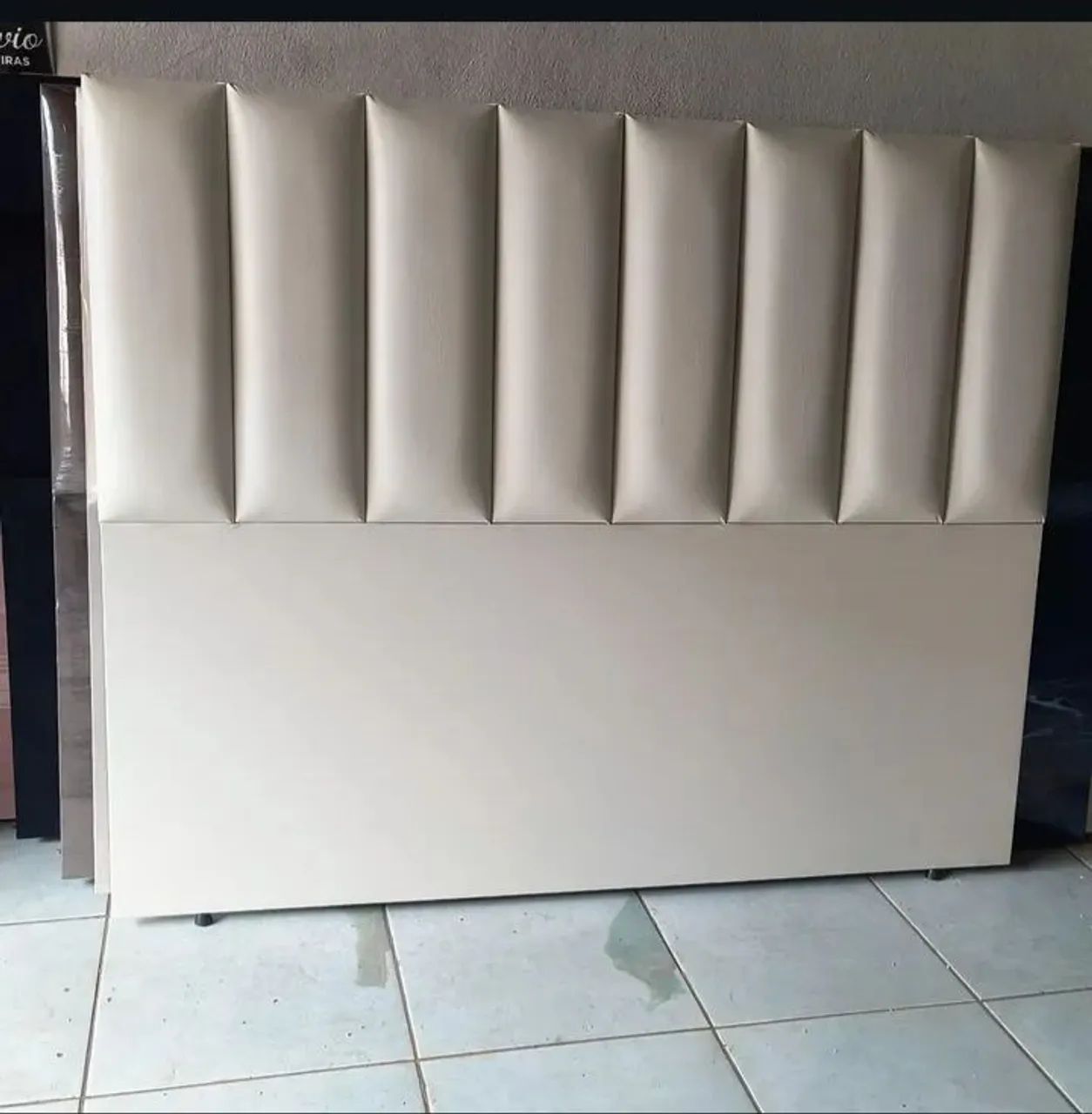 Cabeceira top de linha um otimo acolchoado  e um acabamento impecável  . Cuida  - Foto 4