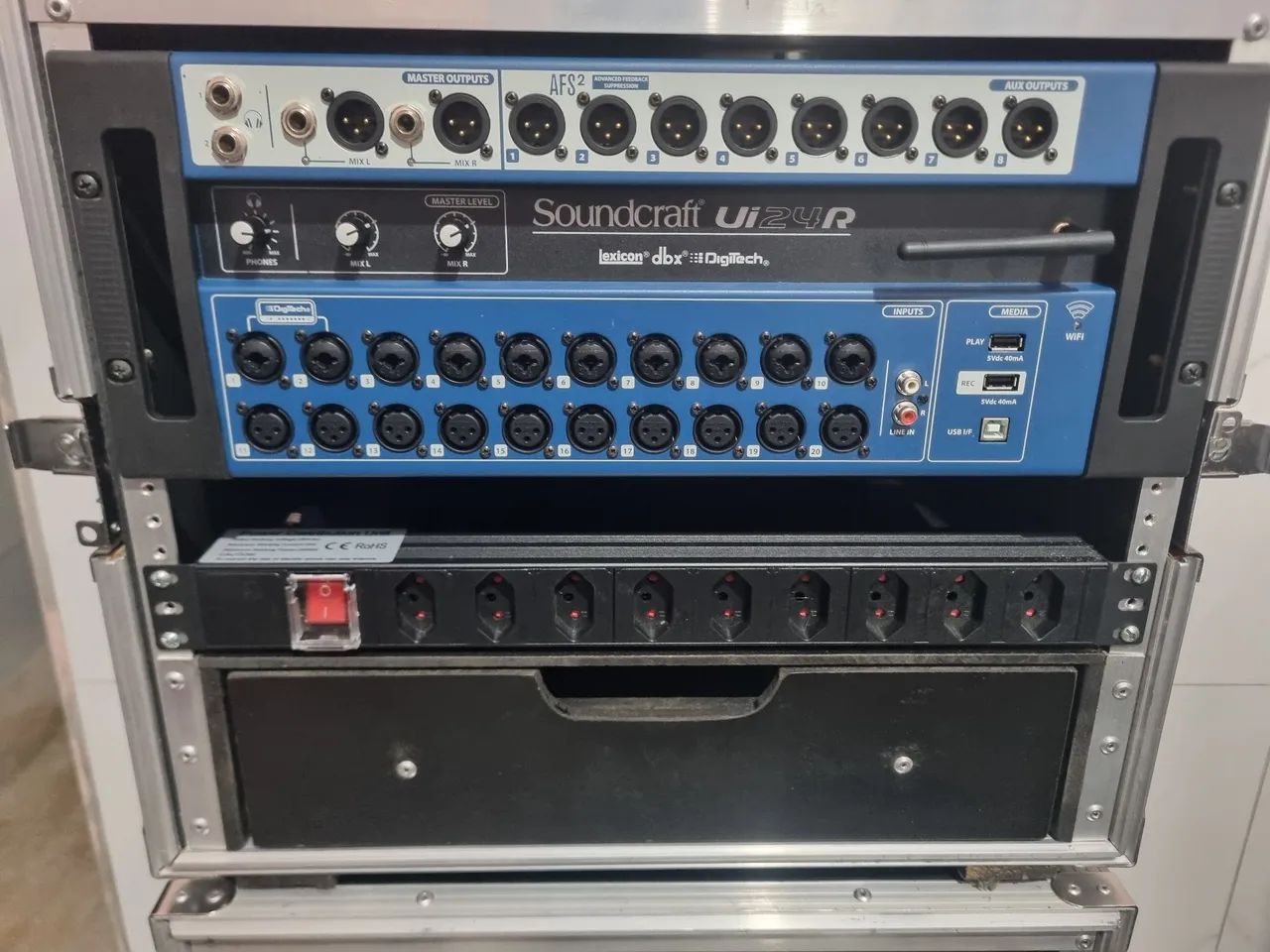Amplificador Behringer, Novik, Times one, american pro - Foto 5