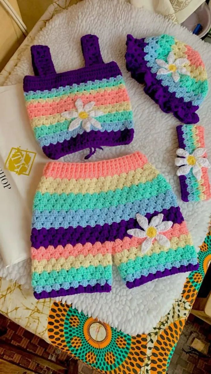 Conjunto em crochê para bebê  - Foto 4