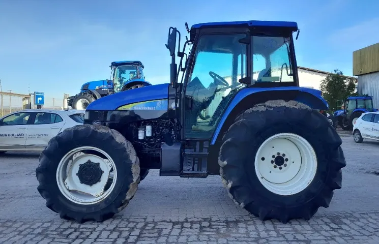 Trator New Holland TS6020