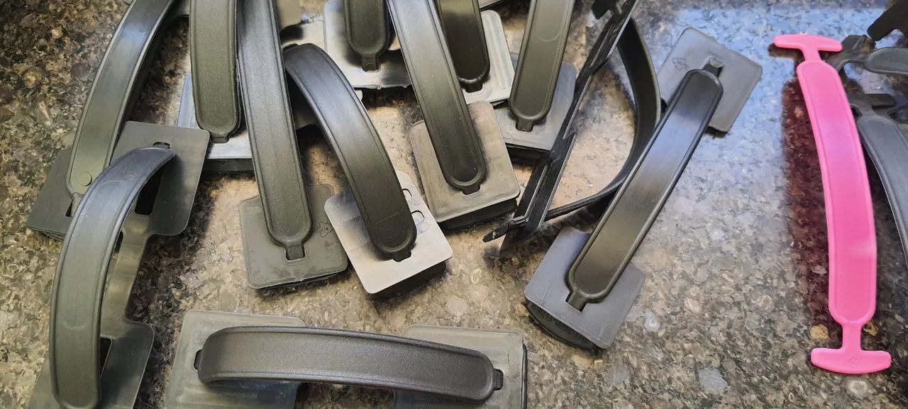 Alça plástica rígida para caixas de papelão  - Foto 4