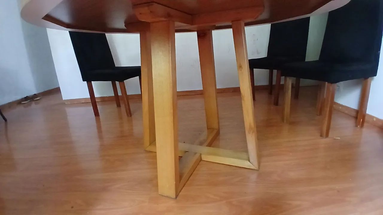 Dining Table64276675942915122