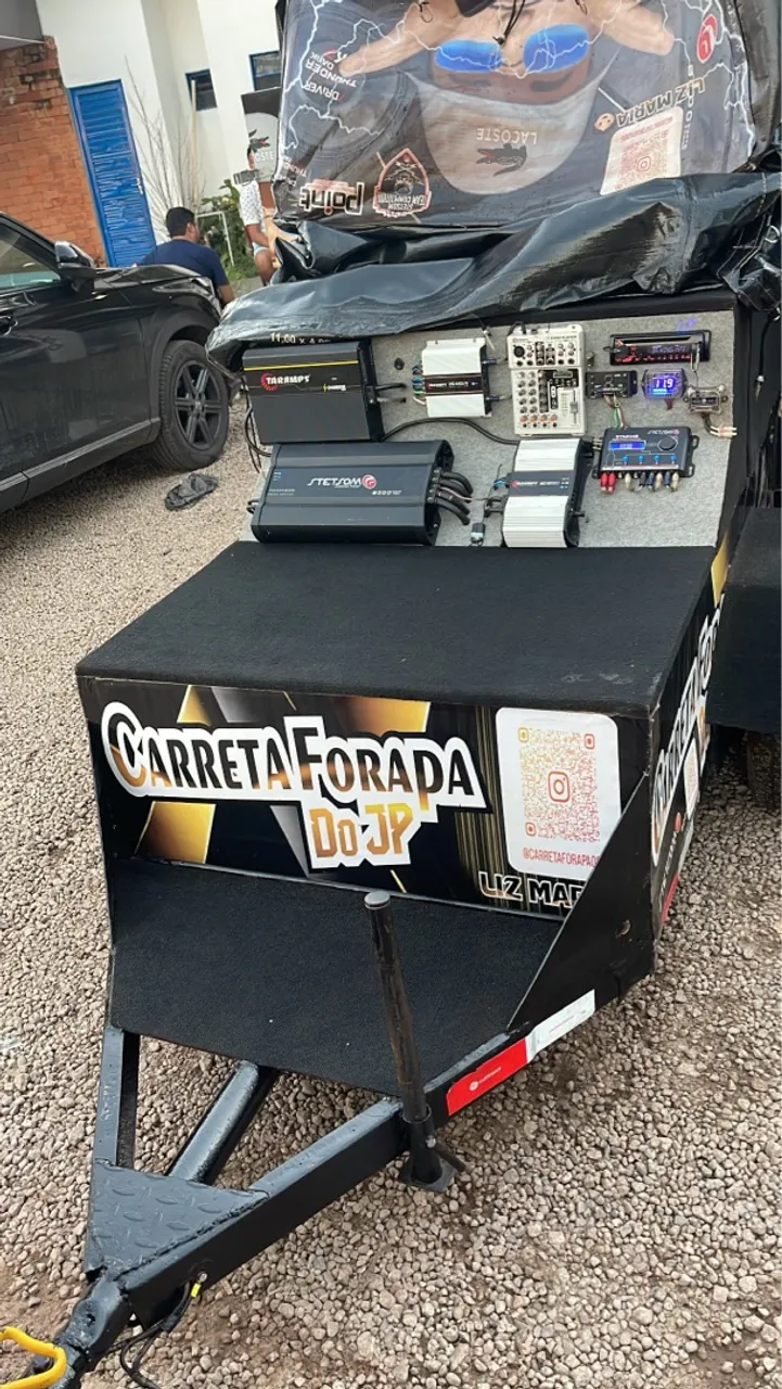 VENDO CARRETINHA DE SOM 12V EM DIAS SÓ TRANSFERIR ACEITO PROPOSTA PEGO SOM/MOTO NO ROLO