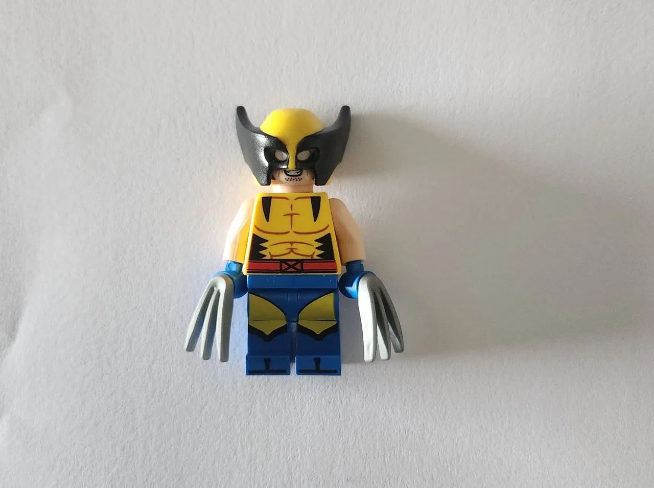 Lego Marvel - Wolverine minifigura