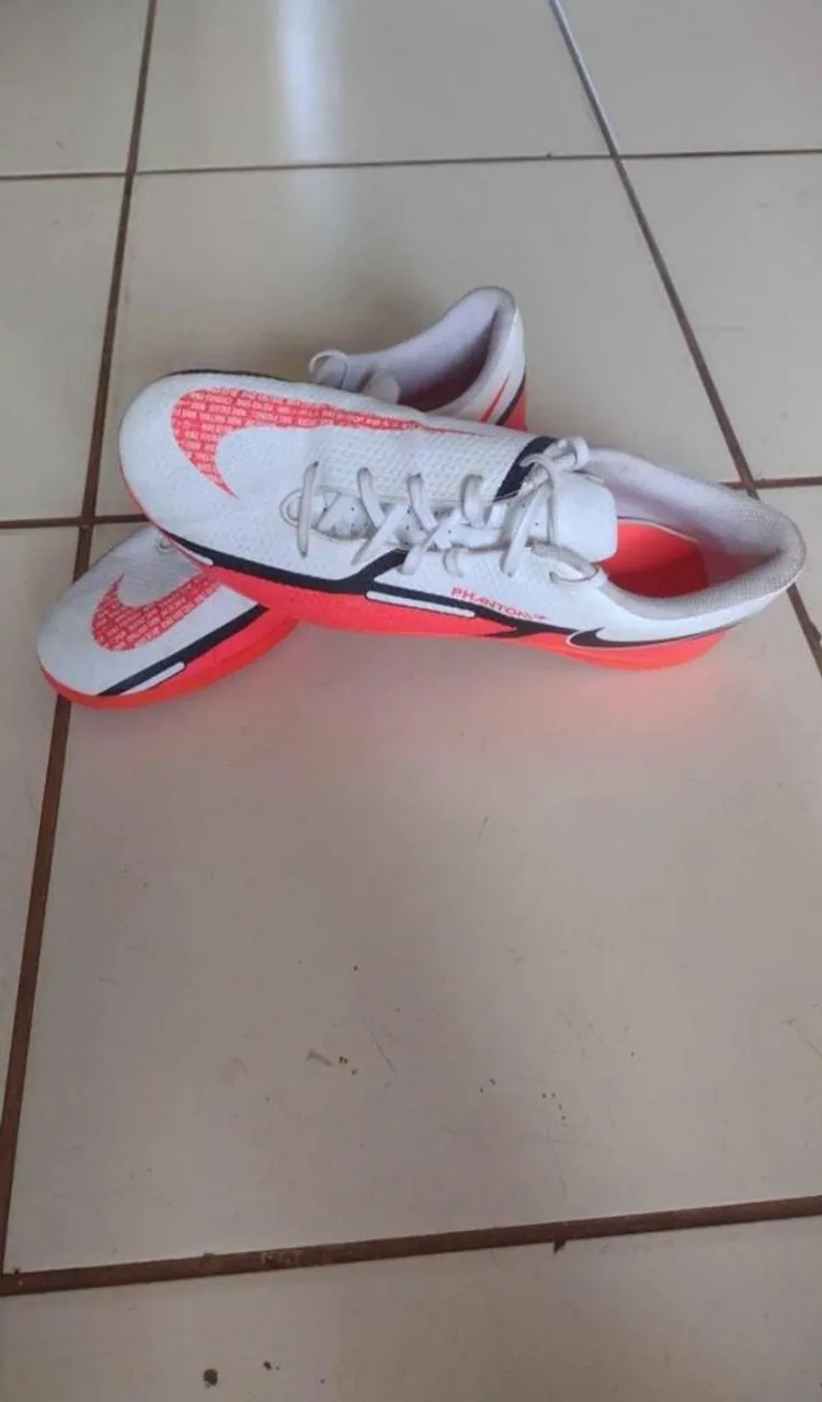 Chuteira Nike Phantom gt2 futsal