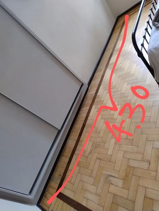 Piso de madeira peroba rosa clarinho e todo por igual em excelente estado