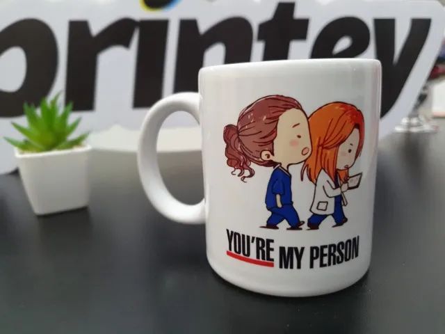 Caneca personalizada com tema de series e filmes 