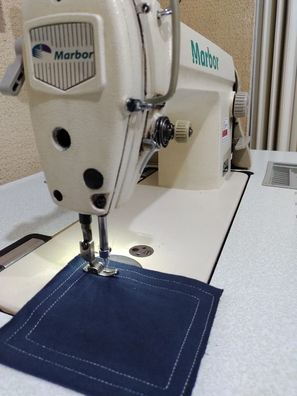 Máquina de Costura Industrial Marbor