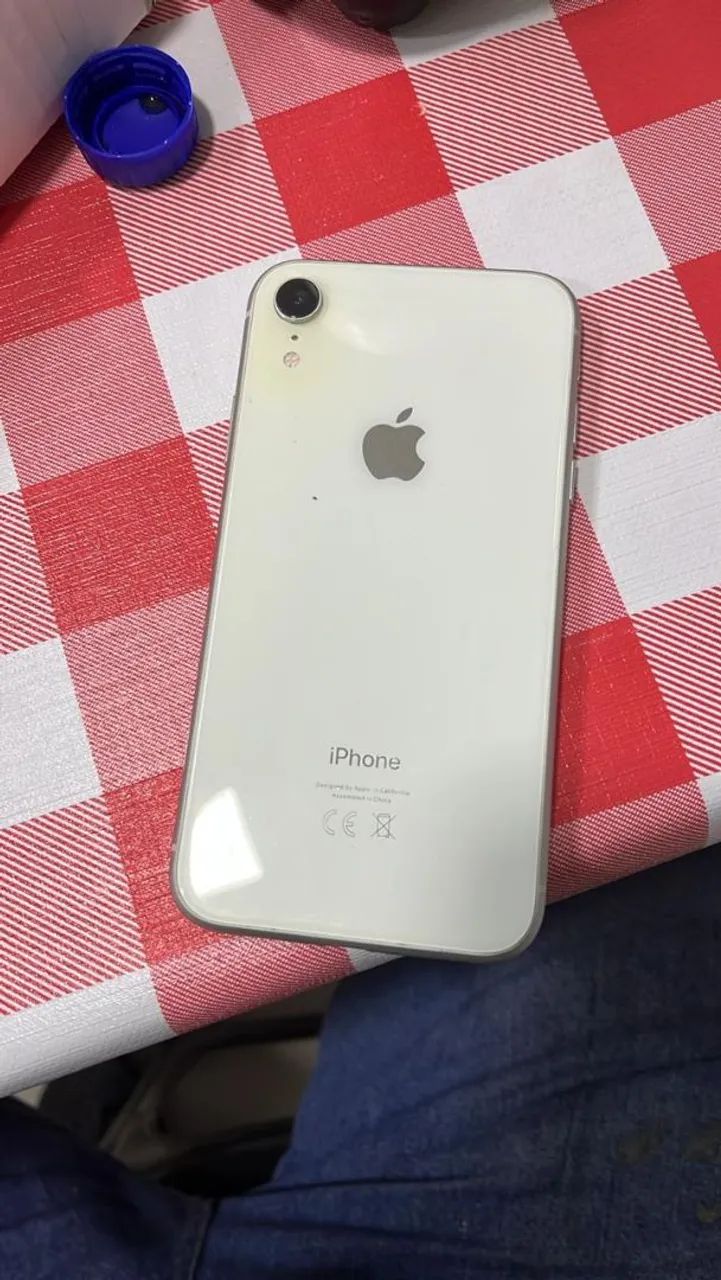 Vendo iPhone XR em boas condições - Foto 3